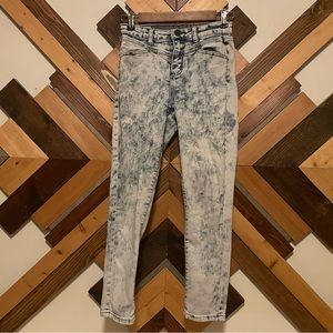 Gogo Jeans High Rise Acid Wash size 3/26